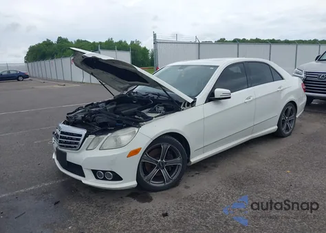 2010 Mercedes-Benz E 350 4Matic из США, поврежденный, VIN WDDHF8HB7AA074099